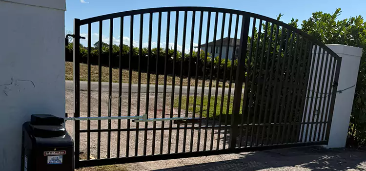 Driveway Fence Repair West Des Moines